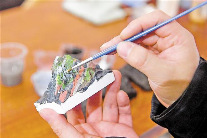 砂石画里的青春色彩